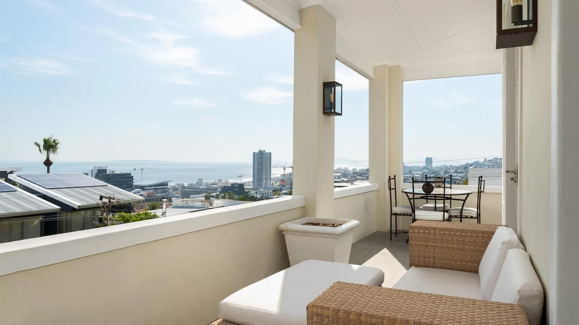8 St Patricks Apartment Cape Town