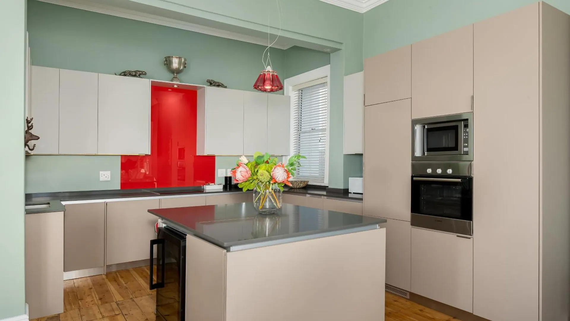 8 St Patricks Apartment Cape Town