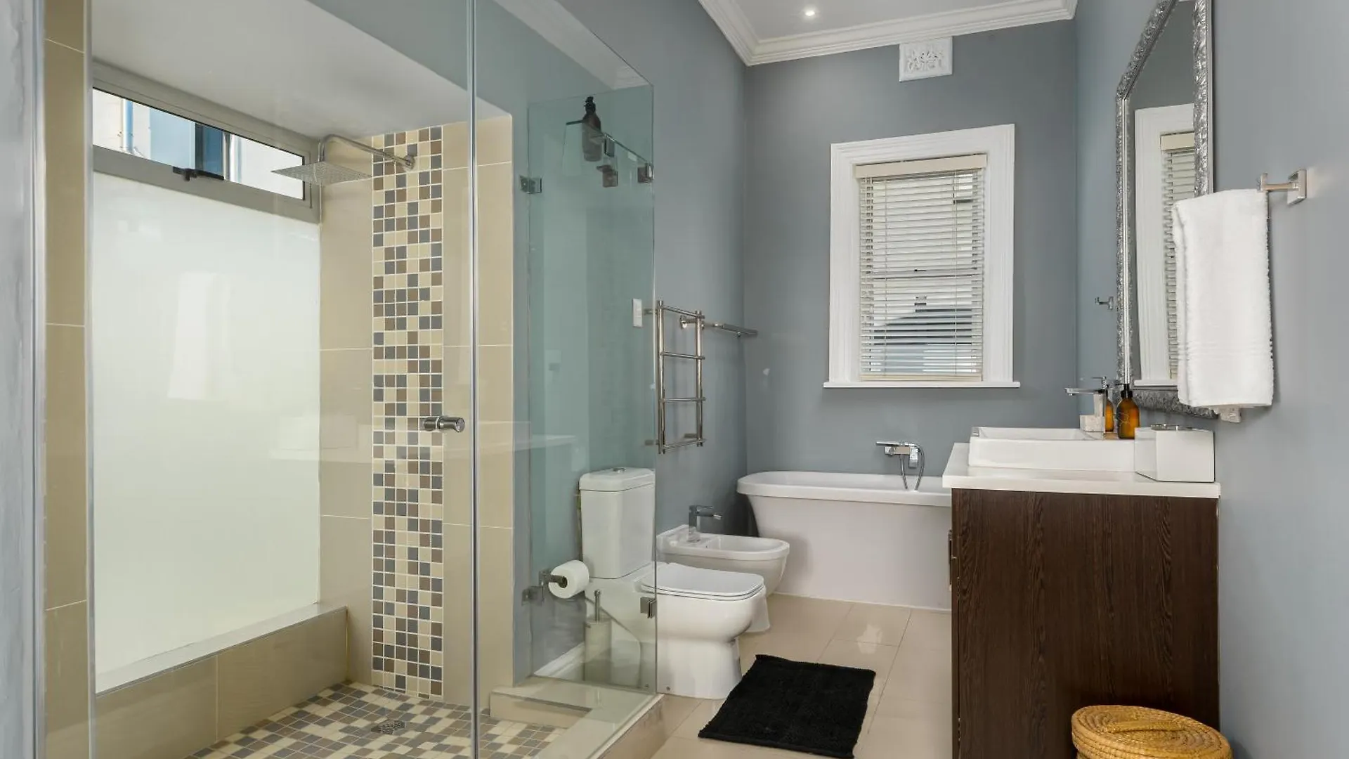 8 St Patricks Apartment Cape Town